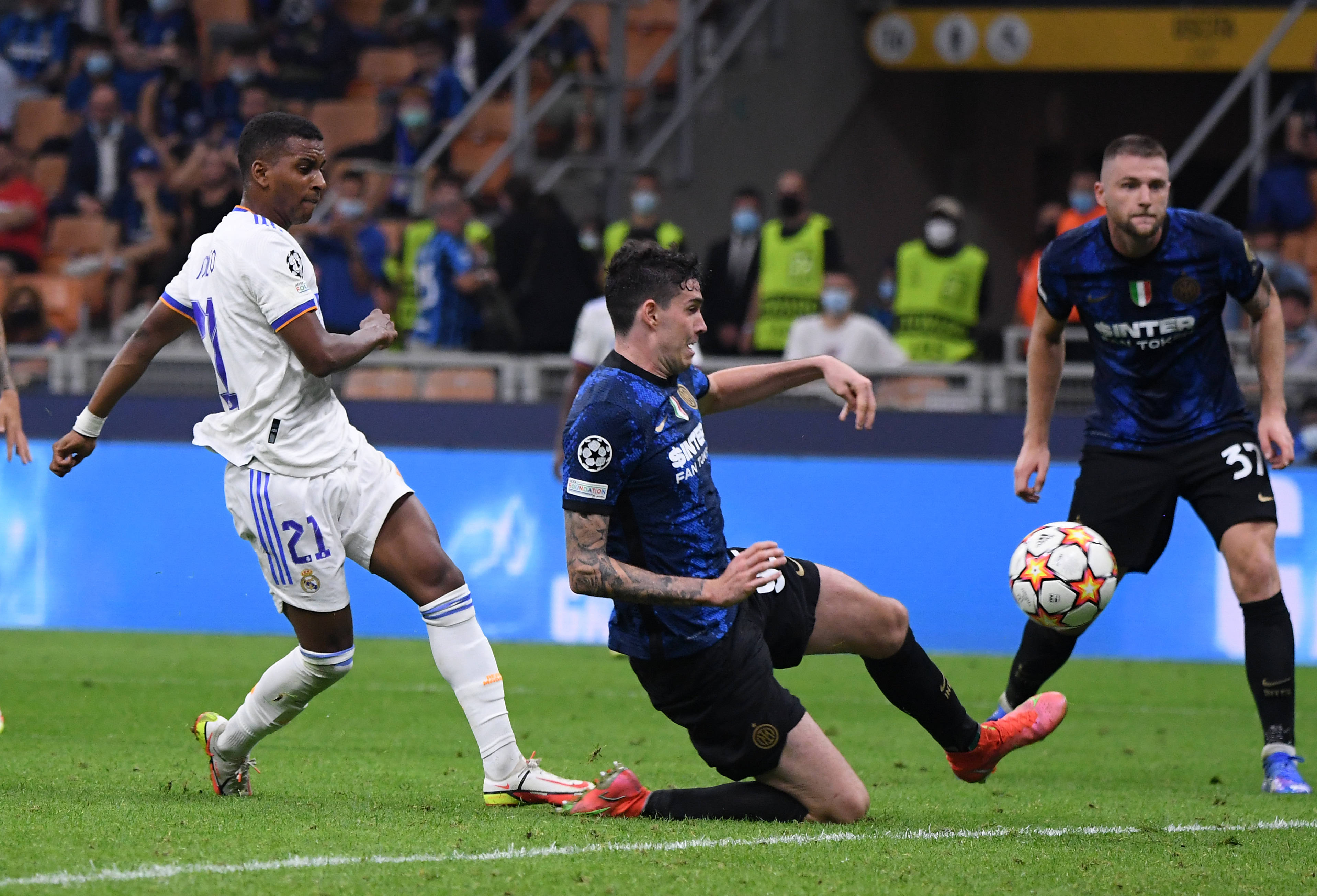 历史上真实的“百家乐之神”：他们是真的靠技术赢钱吗？（历史上的“百家乐传奇人物”：他们真是凭技术赢得财富吗？）